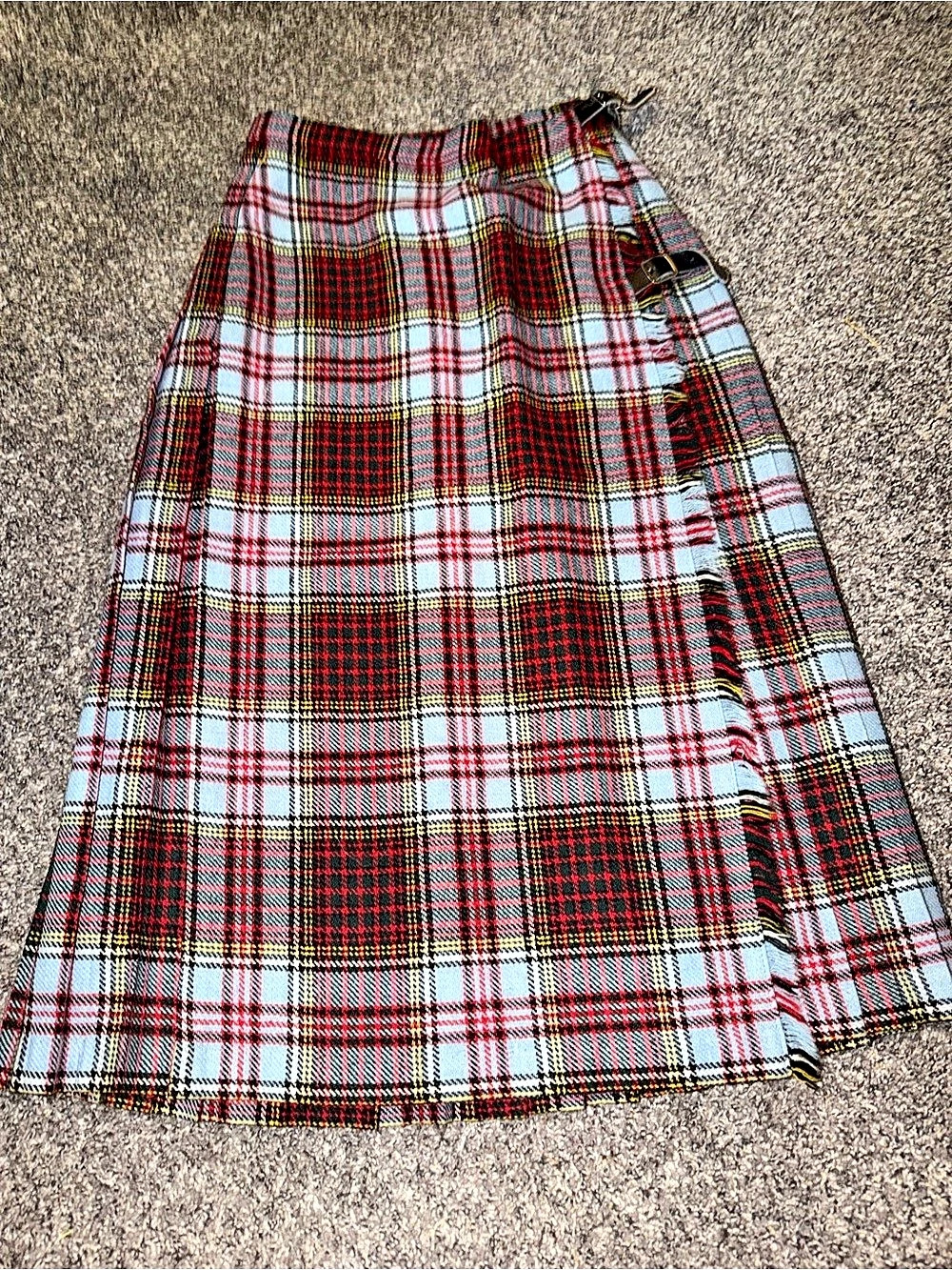 Moffat Weavers Plaid A-Line Skirt in Red & White Size 12